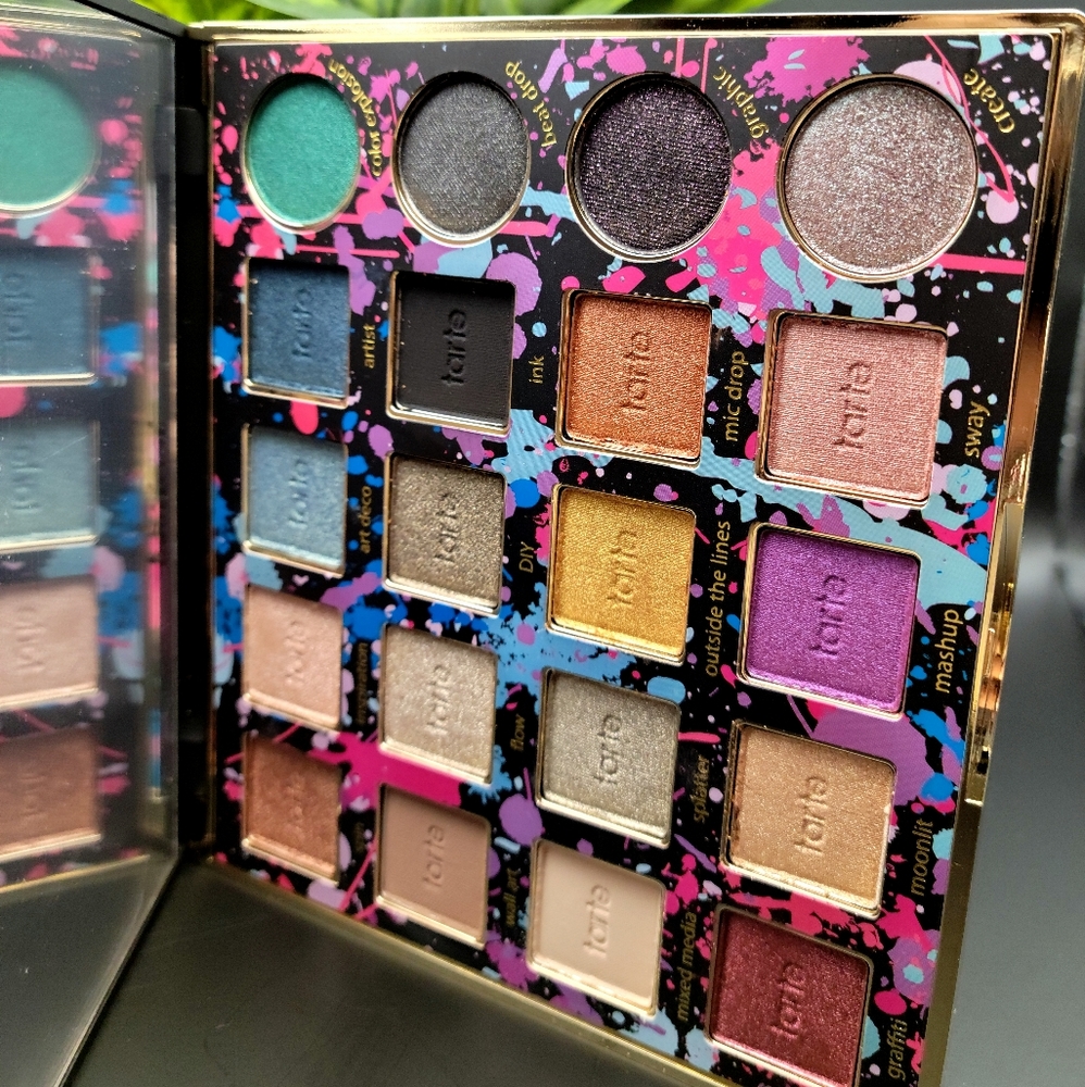 Tarte Cosmetics tartiest pro remix pallette